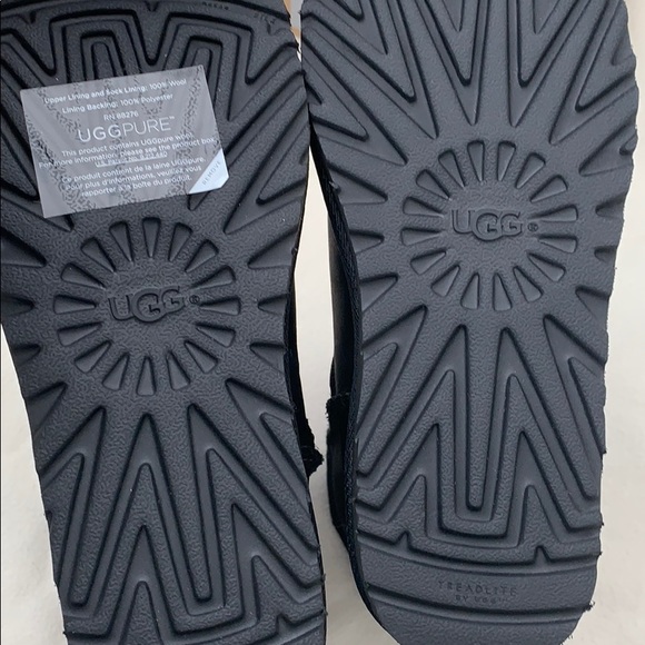 classic short black leather UGG boots ( women’s ) - Picture 4 of 5